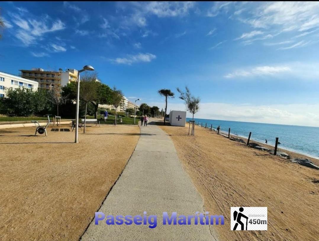 Apartamento En La Costa Del Maresme Pineda de Mar Eksteriør bilde